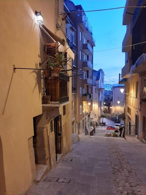 Appartamento Cagliari Centro Esterno foto